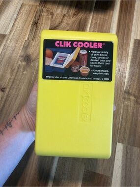 Clik Cooler Vintage Made in USA 1993 Yellow